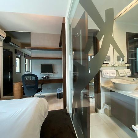 Knight On Wyndham Apartment Гонконг Экстерьер фото